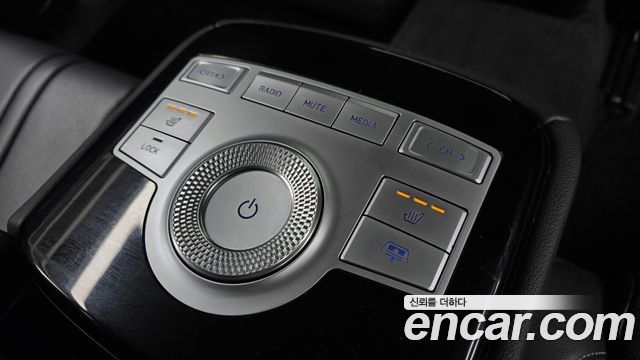 Genesis G80 2021 — photo 19