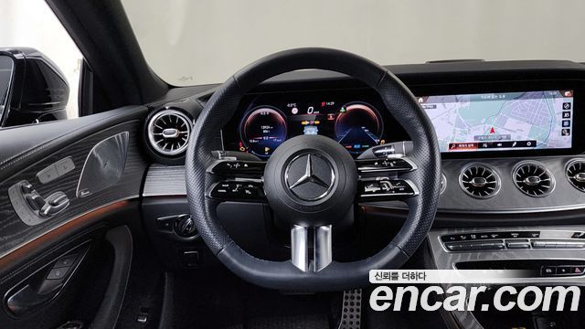 Mercedes-Benz CLS-Class 2023 — photo 13