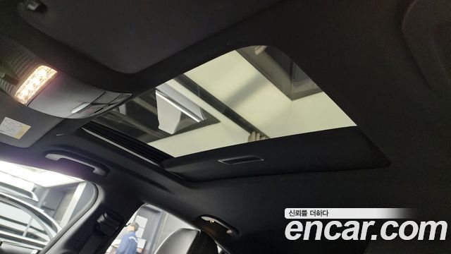 Mercedes-Benz CLS-Class 2023 — photo 18