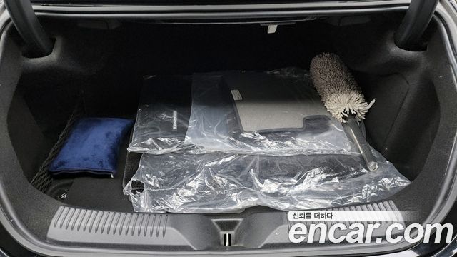 Mercedes-Benz CLS-Class 2023 — photo 20