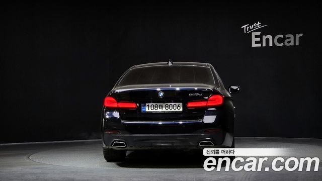 BMW 5-Series 2021 — photo 4