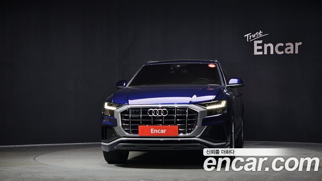 Audi Q8 2021 — photo 3