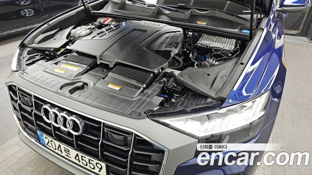 Audi Q8 2021 — photo 6