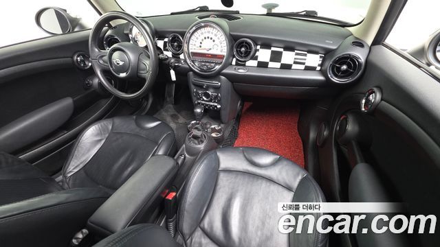 Mini Cooper 2011 — photo 7