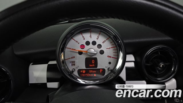 Mini Cooper 2011 — photo 8