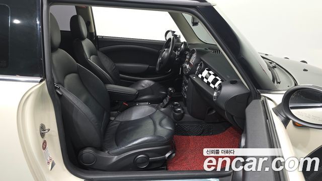 Mini Cooper 2011 — photo 11