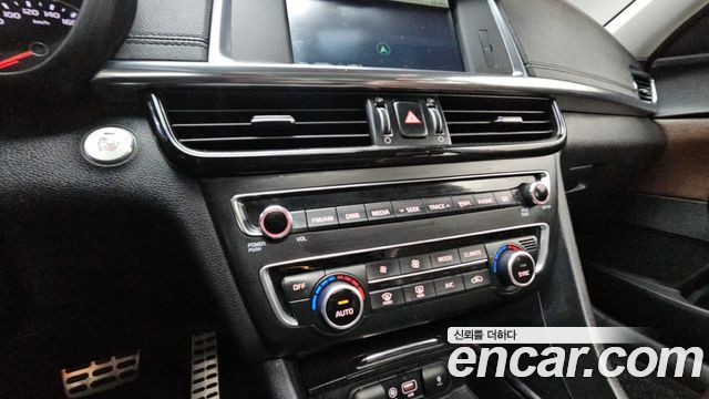 Kia K5 2016 — photo 15