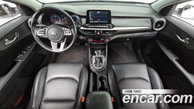 Kia K3 2021 — photo 7