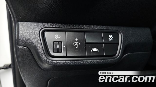 Kia K3 2021 — photo 14