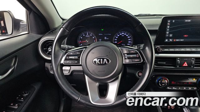 Kia K3 2021 — photo 15