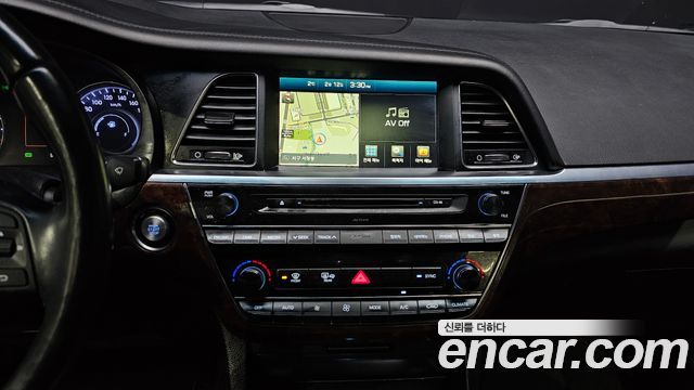 Hyundai Aslan 2018 — photo 14