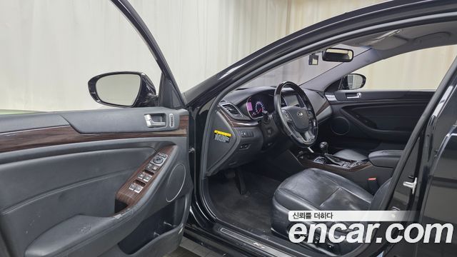 Kia K7 2015 — photo 10