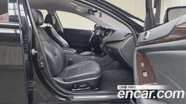 Kia K7 2015 — photo 11