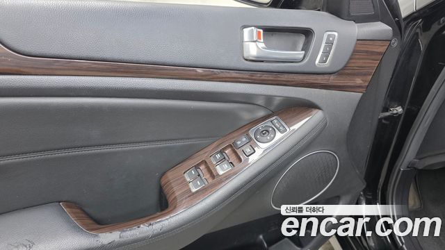 Kia K7 2015 — photo 17