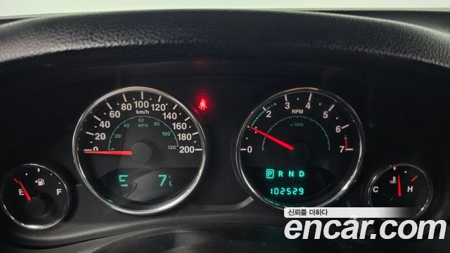 Jeep Wrangler 2013 — photo 8