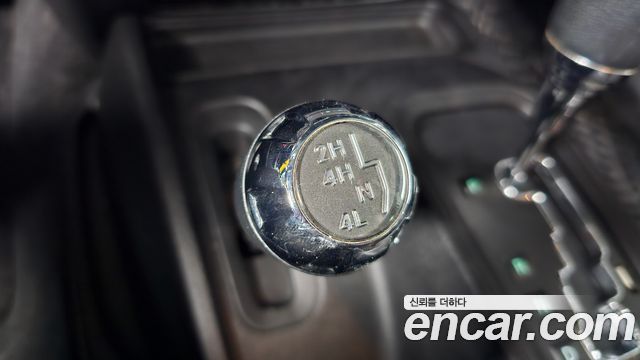 Jeep Wrangler 2013 — photo 19