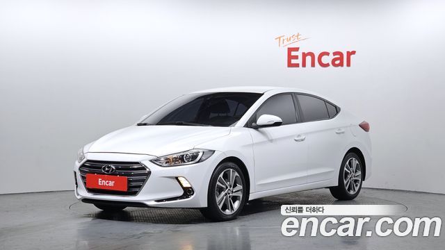 Hyundai AVANTE 2018 — photo 1