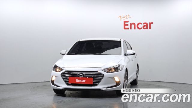 Hyundai AVANTE 2018 — photo 3