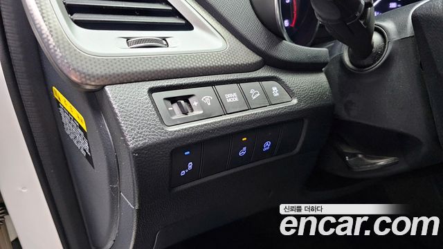 Hyundai Maxcruz 2017 — photo 16