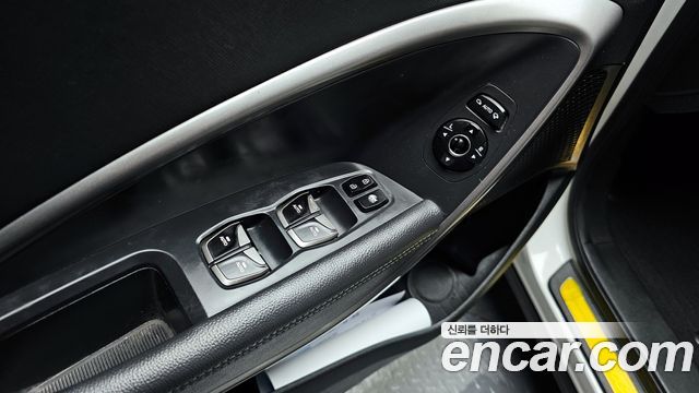 Hyundai Maxcruz 2017 — photo 17