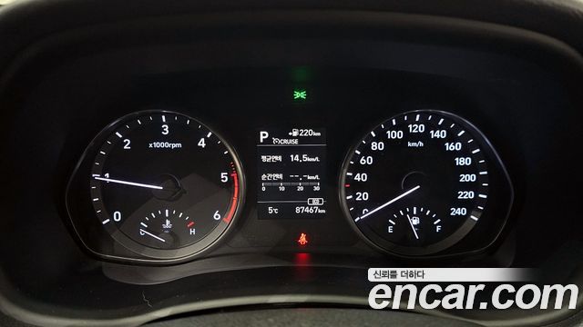 Hyundai i30 2018 — photo 8