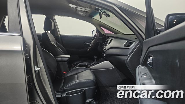 Kia Carens 2018 — photo 10