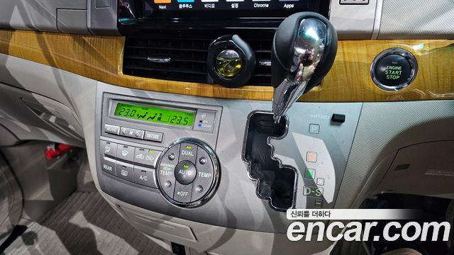 Toyota Estima 2006 — photo 9