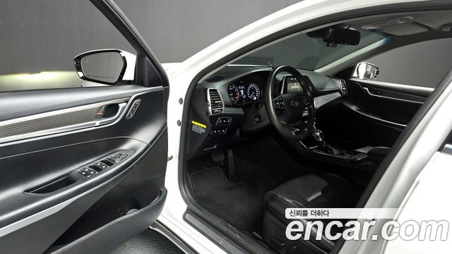 Hyundai Grandeur 2019 — photo 11