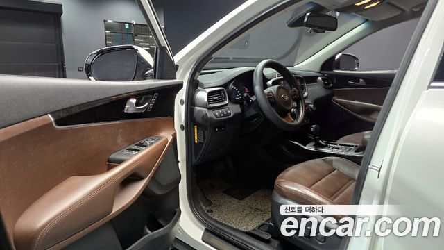 Kia Sorento 2015 — photo 11