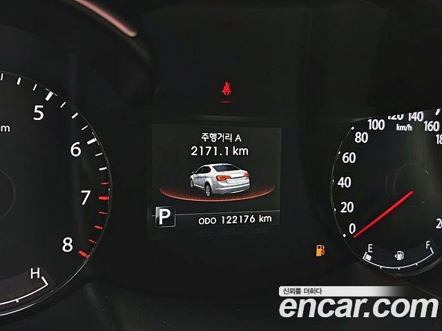 Kia K7 2012 — photo 8