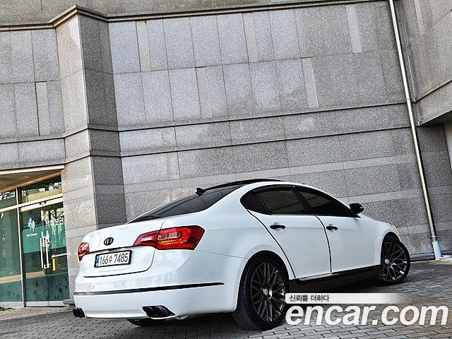 Kia K7 2012 — photo 12