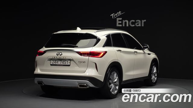 Infiniti QX50 2019 — photo 2