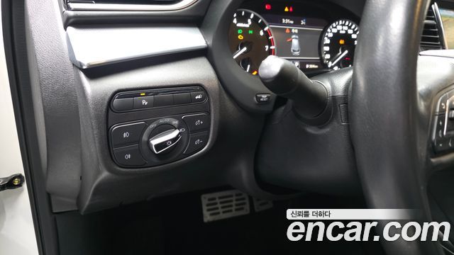 Infiniti QX50 2019 — photo 17