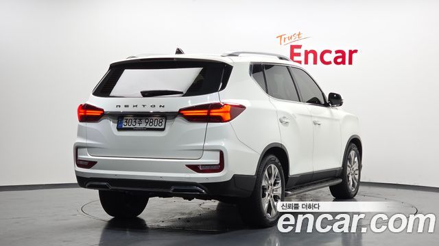 KG Mobility Rexton 2022 — photo 2
