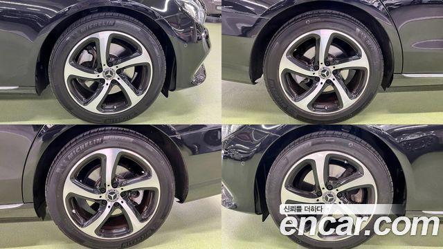 Mercedes-Benz E-Class 2020 — photo 17