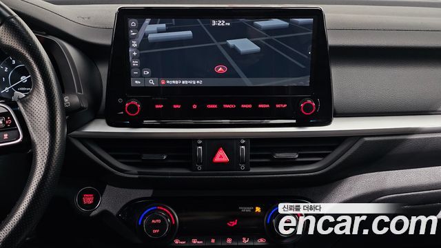 Kia K3 2022 — photo 14