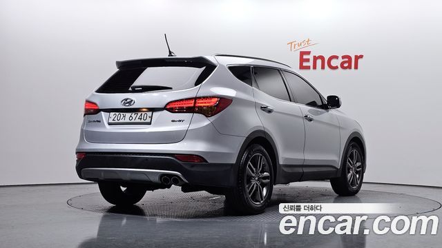 Hyundai Santafe 2013 — photo 2