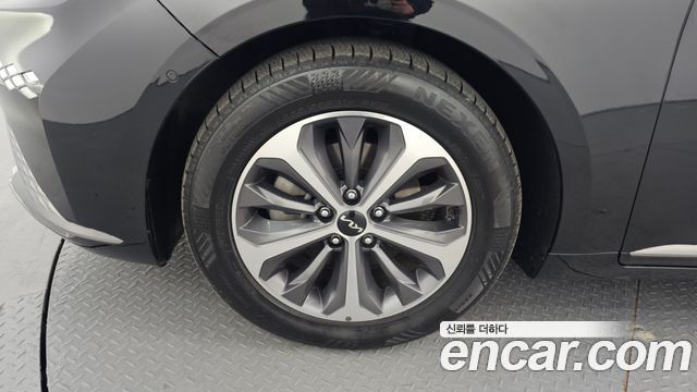 Kia K8 2022 — photo 5
