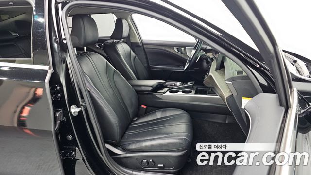 Kia K8 2022 — photo 11