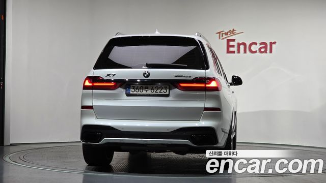 BMW X7 2022 — photo 4