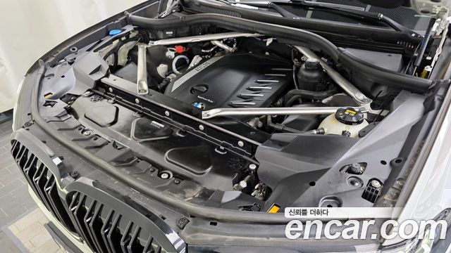 BMW X7 2022 — photo 6
