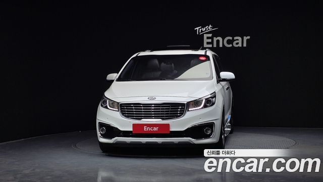 Kia Canival 2016 — photo 3