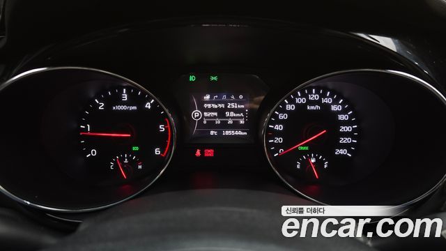 Kia Canival 2016 — photo 8