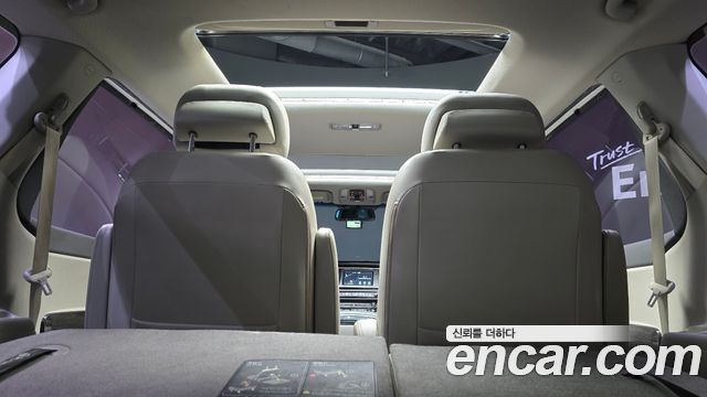 Kia Canival 2016 — photo 20
