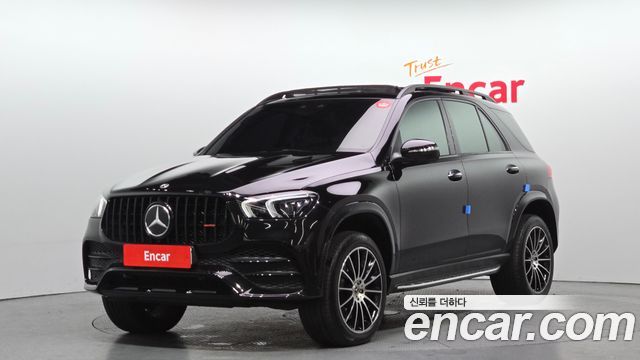 Mercedes-Benz GLE-Class 2022 — photo 1