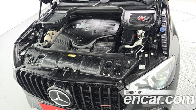 Mercedes-Benz GLE-Class 2022 — photo 6