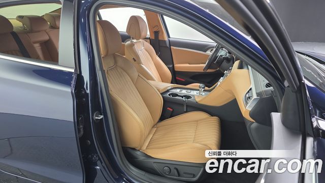 Genesis G70 2021 — photo 12