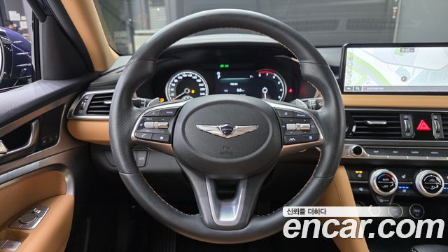 Genesis G70 2021 — photo 13