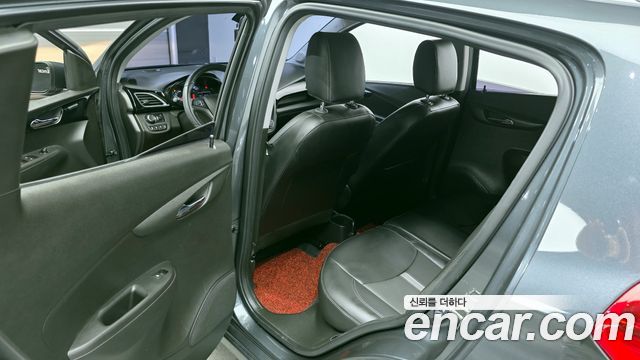 Chevrolet Korea Spark 2019 — photo 11