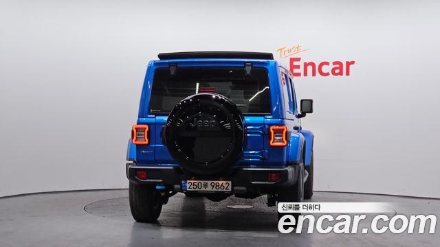 Jeep Wrangler 2022 — photo 4
